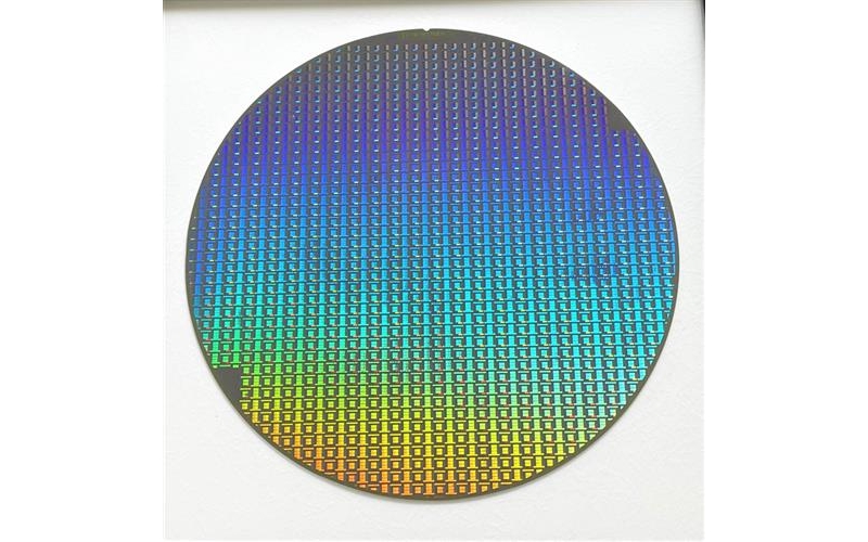 首戰(zhàn)告捷，順利完成碳化硅外延項目